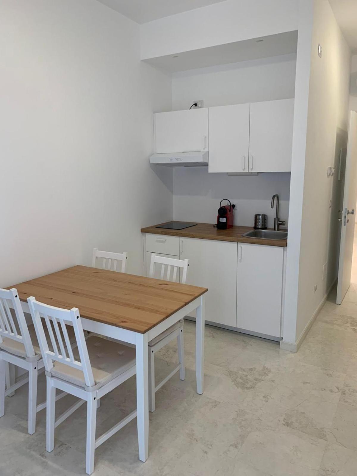 Suite 55 In Centro Trani Exterior foto